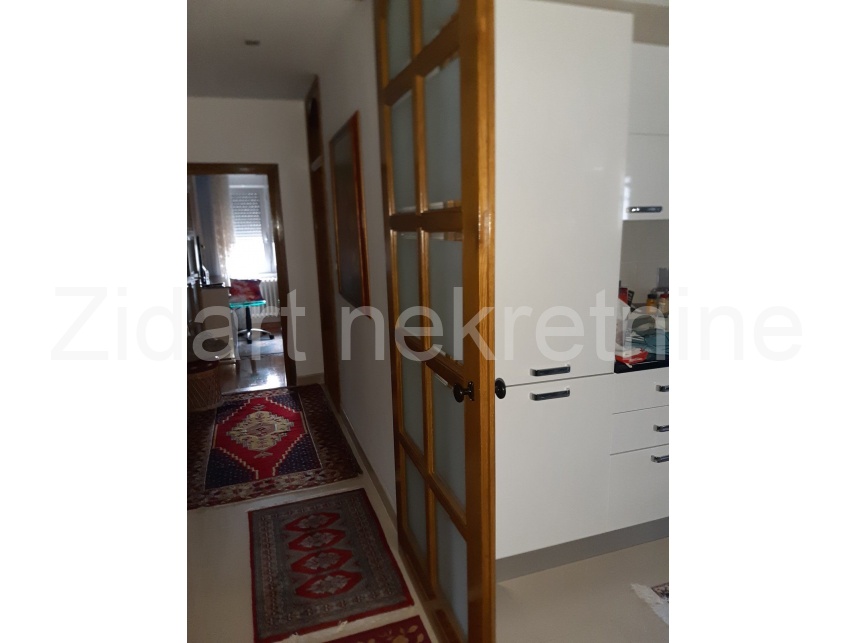 Квартира, 1001 м², 300 000$ — FAKTOR